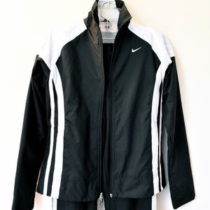Nike Track Suit NWOT